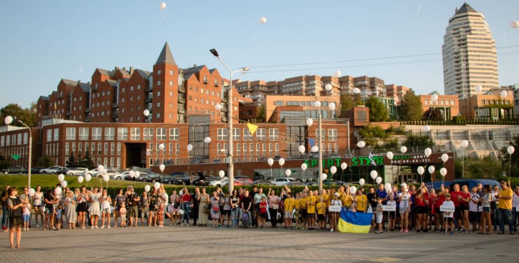 В Днепре стартовал чемпионат Европы по воднолыжному спорту
