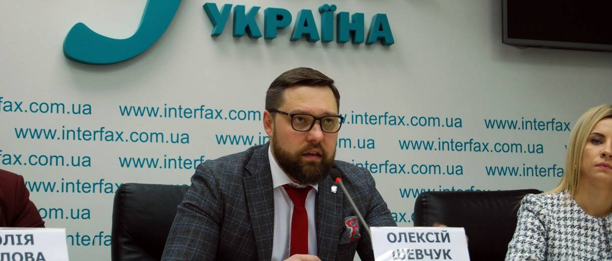 Баканова попросили обратить внимание на то, что его подчинённые придумывают виртуальные уголовные дела