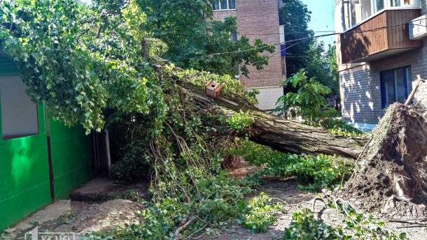 Без енергопостачання у Дніпропетровській області залишились 140 населенних пунктів
