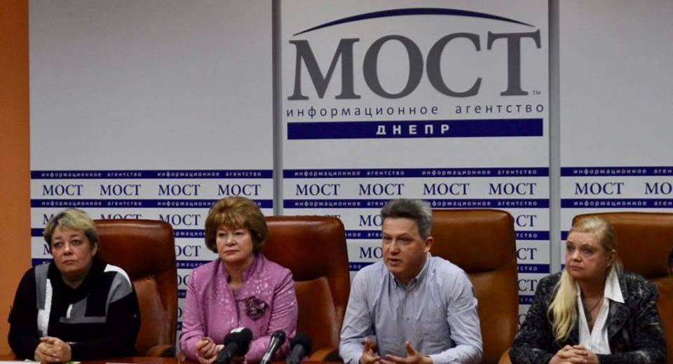 Как в Днепре школьников и дошкольников воспитывают средствами театрального искусства