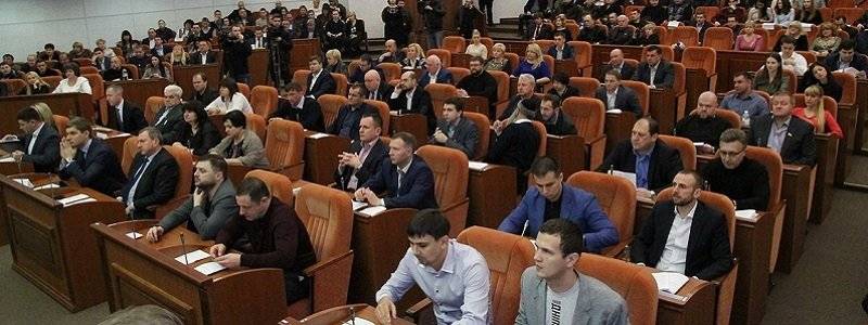 Пятница-депутатница: как прошла неделя у днепровских избранников народа (фото, видео)