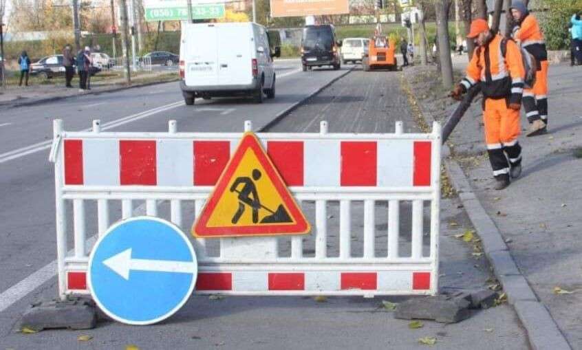 Вже завтра у Дніпрі деякі міські автобуси змінять схему руху. Перелік