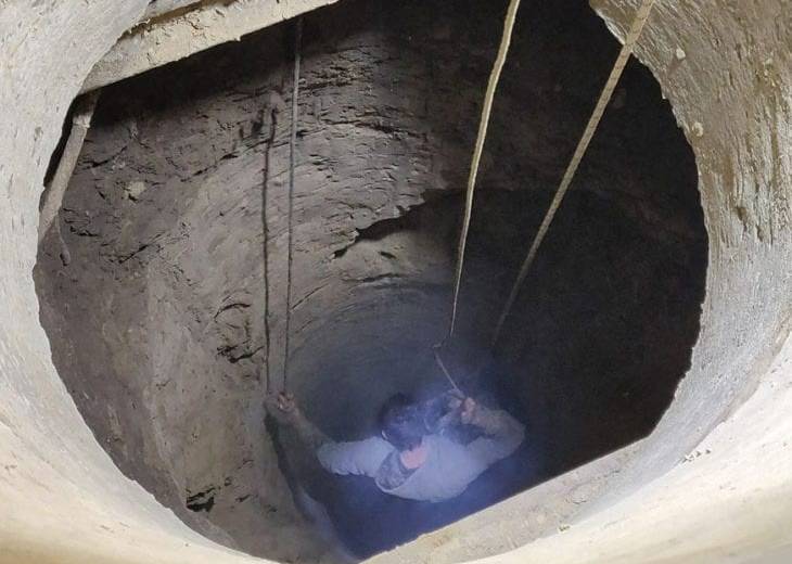 В Днепре мужчина едва не утонул в глине в 23-метровом колодце (ВИДЕО)