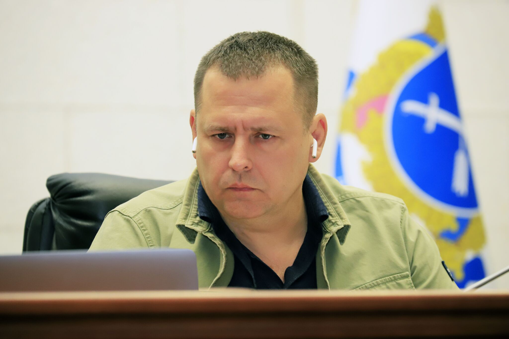 Трапляється момент, коли цій публіці починає ставати нудно. Мер Дніпра Філатов пояснив гучні заяви Маска