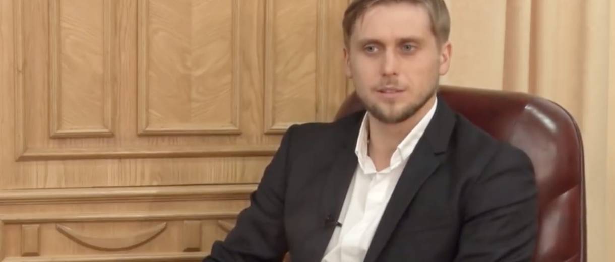 Полетит голова? Из Днепр ОГА раздаются призывы к Президенту спасти страну