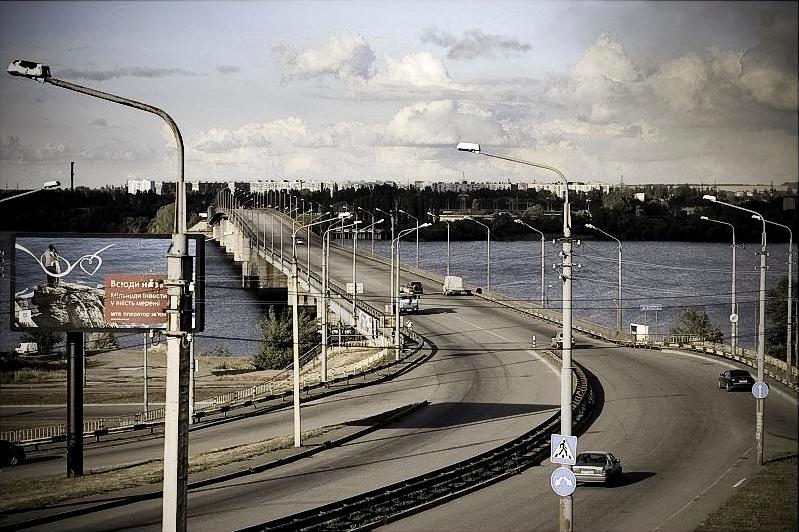 У Дніпрі відновлено рух Південним мостом 