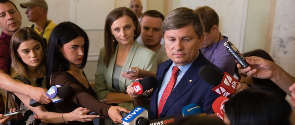 Влада втрачає рейтинг, тому готує масштабні фальсифікації на місцевих виборах – Герасимов