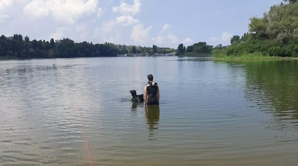 У Кам’янському знайшли зниклого під водою підлітка, якого шукали цілу добу