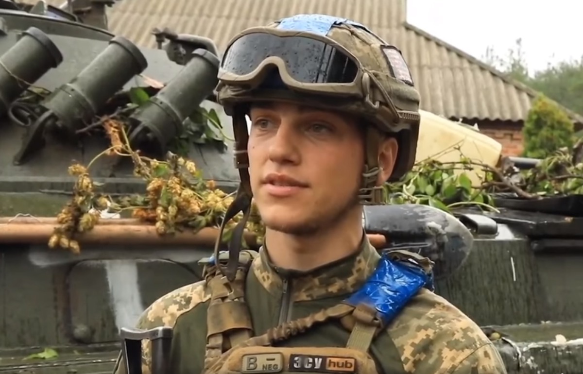 Десантник бригади з Дніпропетровщини розповів, як окупанти тікали з Харківщини, кидаючи своїх