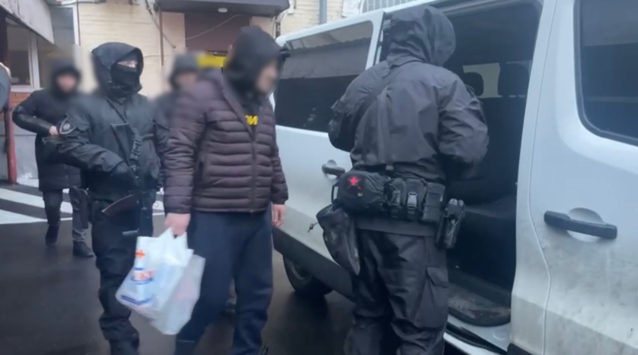 “Злодіям у законі” Умці та Лаші Свану загрожує 15 років в’язниці за поширення злочинного впливу
