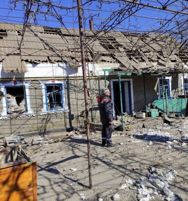 На Дніпропетровщині із “Градів” обстріляли село: подробиці (ФОТО)