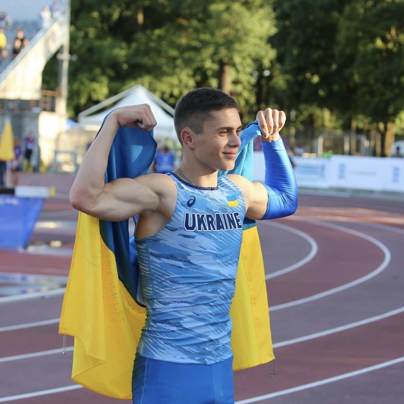 Перемога в спорті: спортсмен з Дніпра став срібним призером міжнародних легкоатлетичних змагань