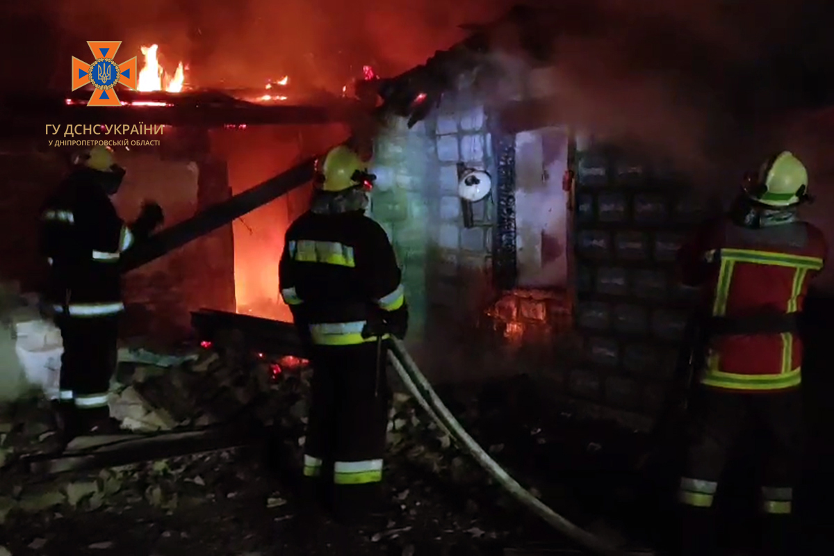 Вночі на Дніпропетровщині спалахнув житловий будинок, загинув чоловік