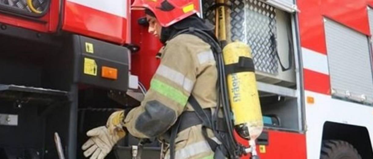 В Днепре сгорел цех: огнем уничтожено 300 кв.метров (ФОТО, ВИДЕО)