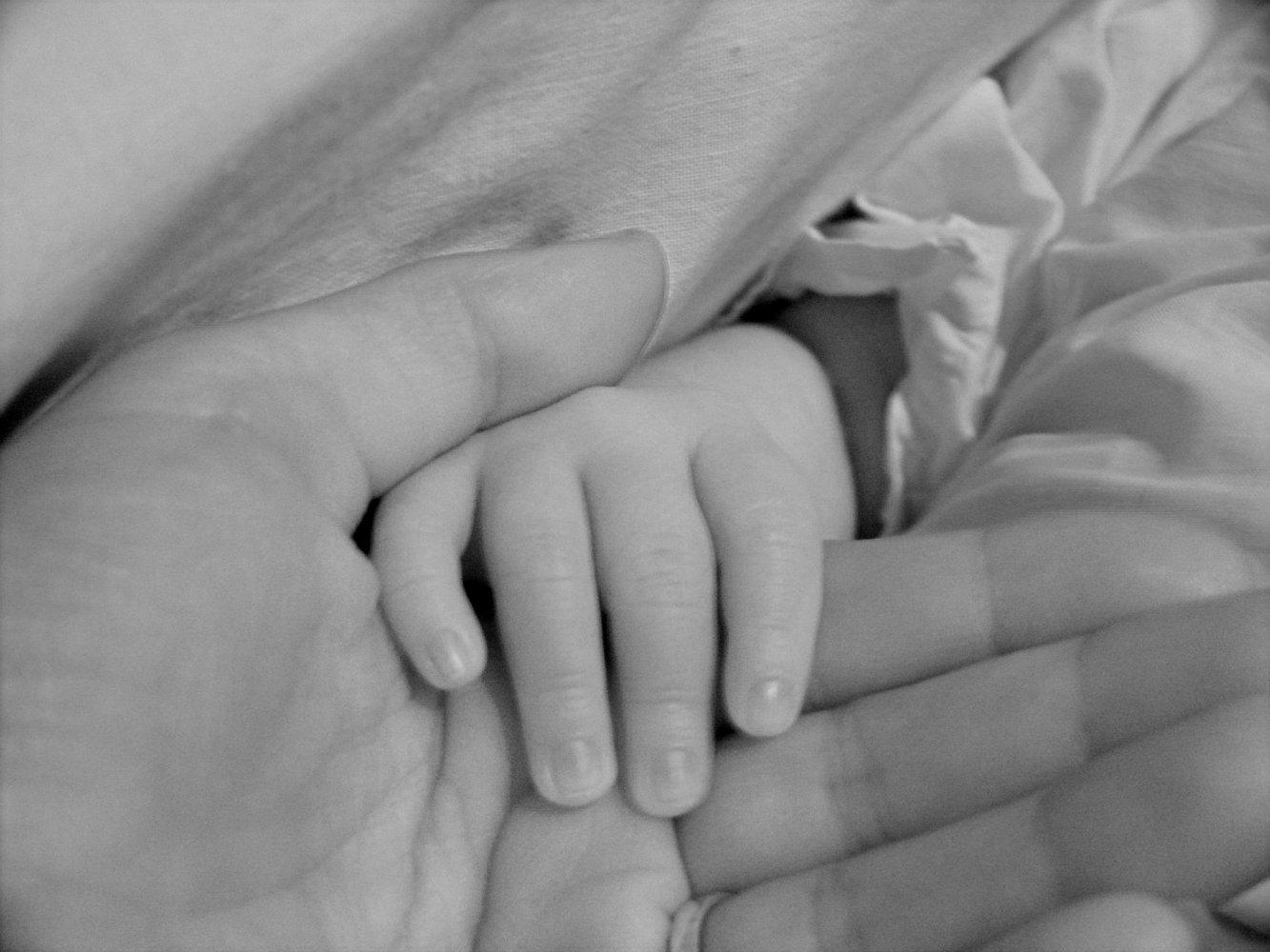 5-летний мальчик умер из-за врачей: за 2 часа к нему никто не подошел