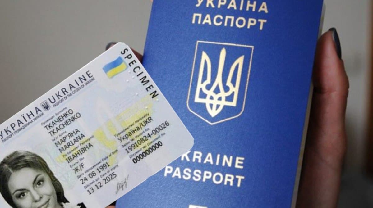 Зеленский предлагает выдавать украинцам “паспорта прививок”