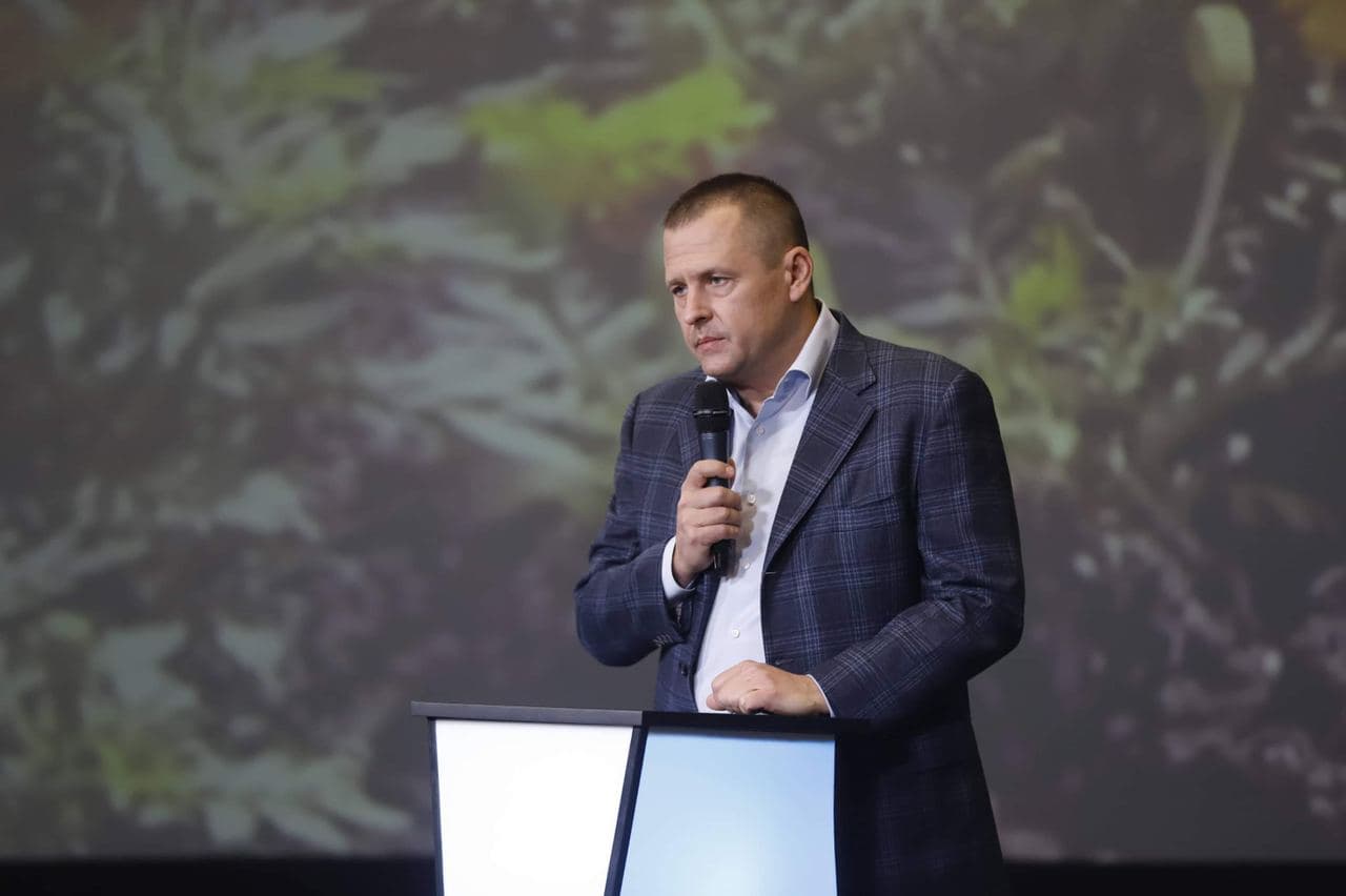 Участники общественно-политического форума и представители религиозных громад поддерживают Бориса Филатова во втором туре выборов мэра Днепра