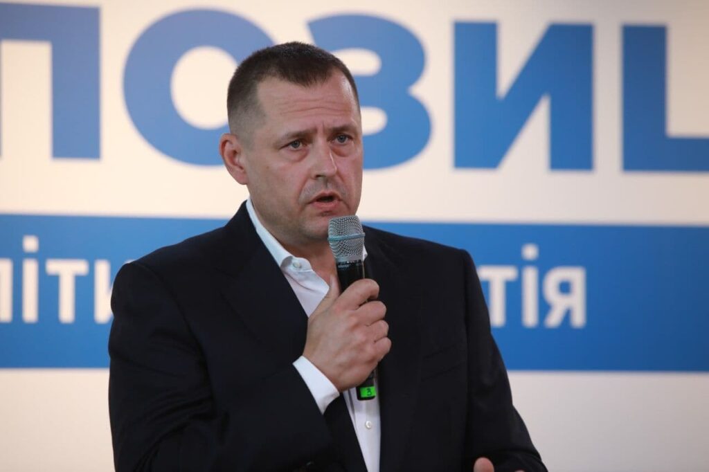 Борис Филатов: «Появление муниципального кодекса даст четкое распределение полномочий между местными и центральными органами власти»