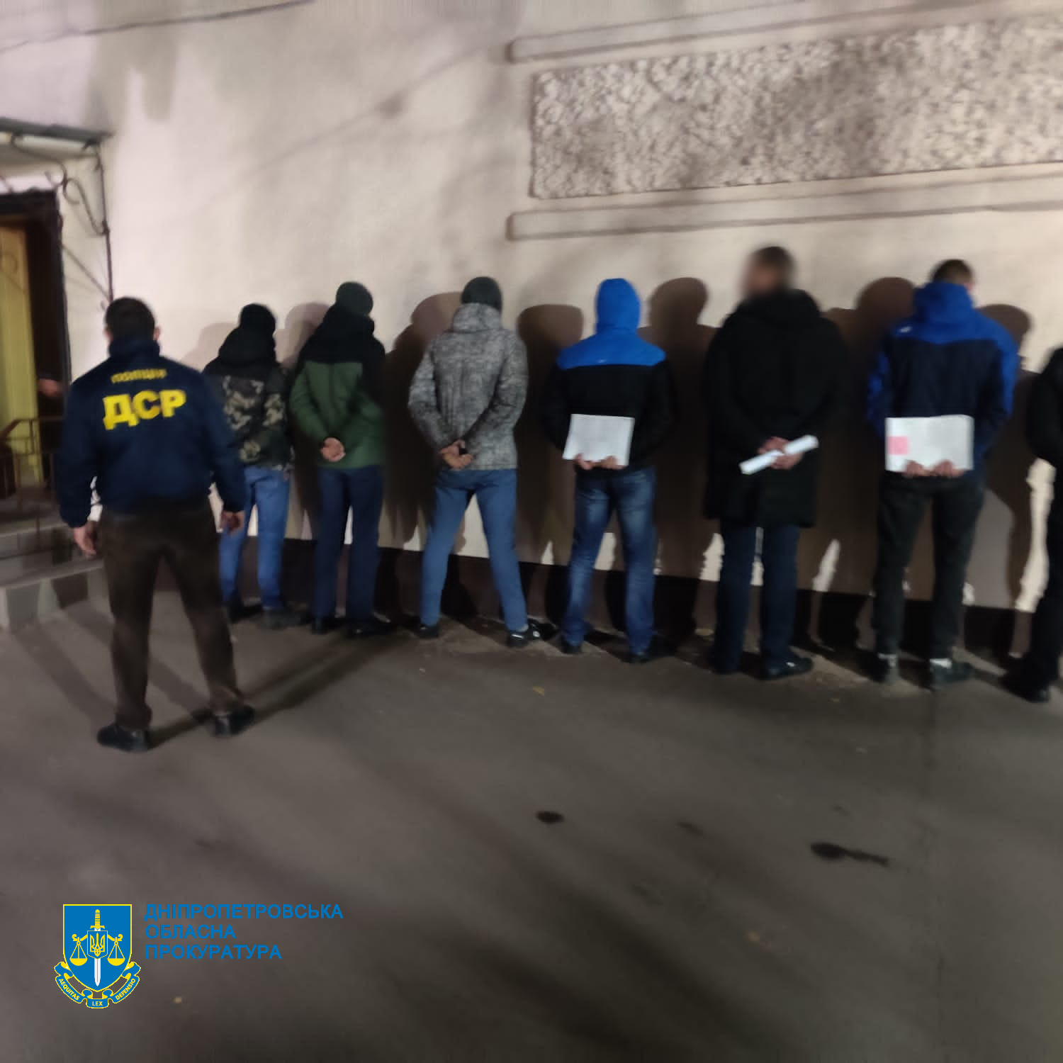 11 миллионов гривен в месяц: банда наркоторговцев под Днепром лишилась дохода (ФОТО)