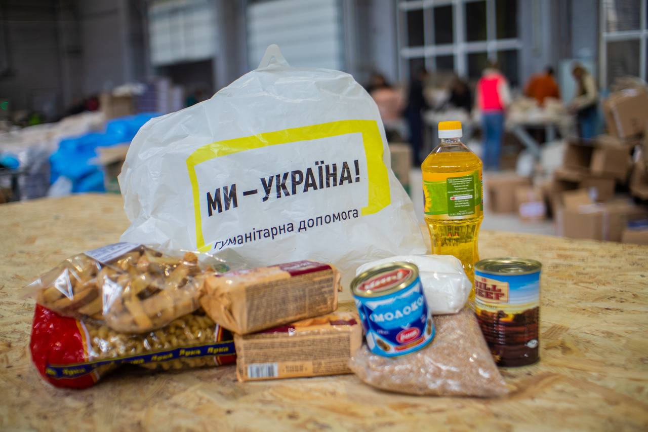 На Дніпропетровщині для 8 тисяч родин переселенців відправили продуктові набори