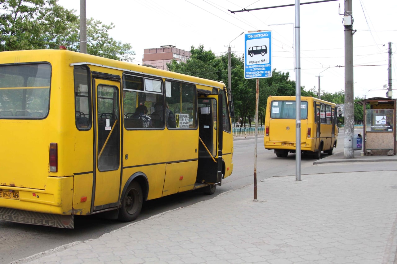 У Дніпрі відновлено рух автобусних маршрутів