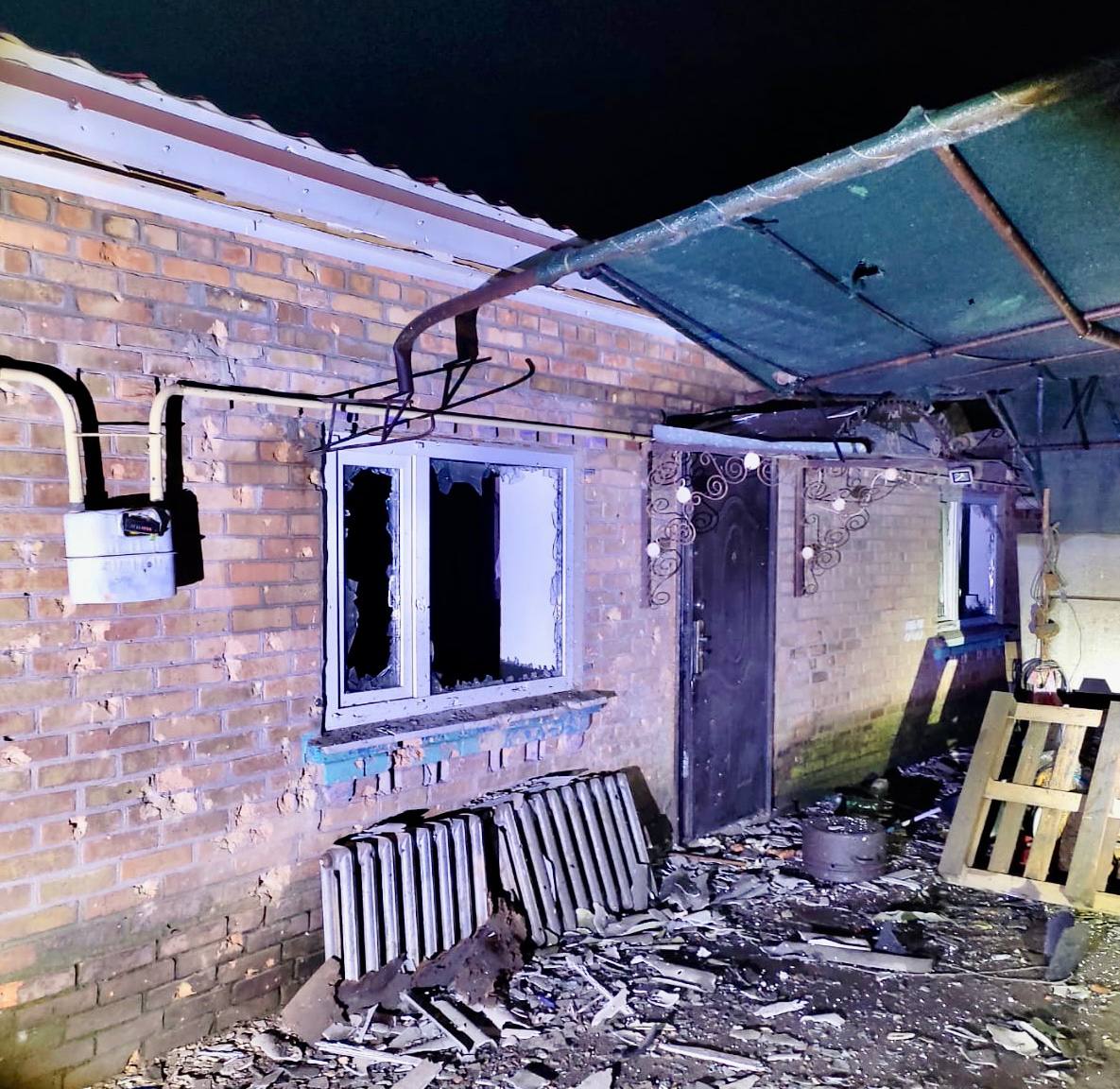 Вночі окупанти п’ять разів обстріляли Дніпропетровщину: тривога тривала суцільних 9 годин