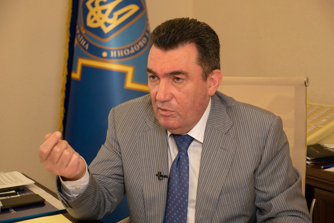 Против нардепов будут вводиться санкции – Данилов