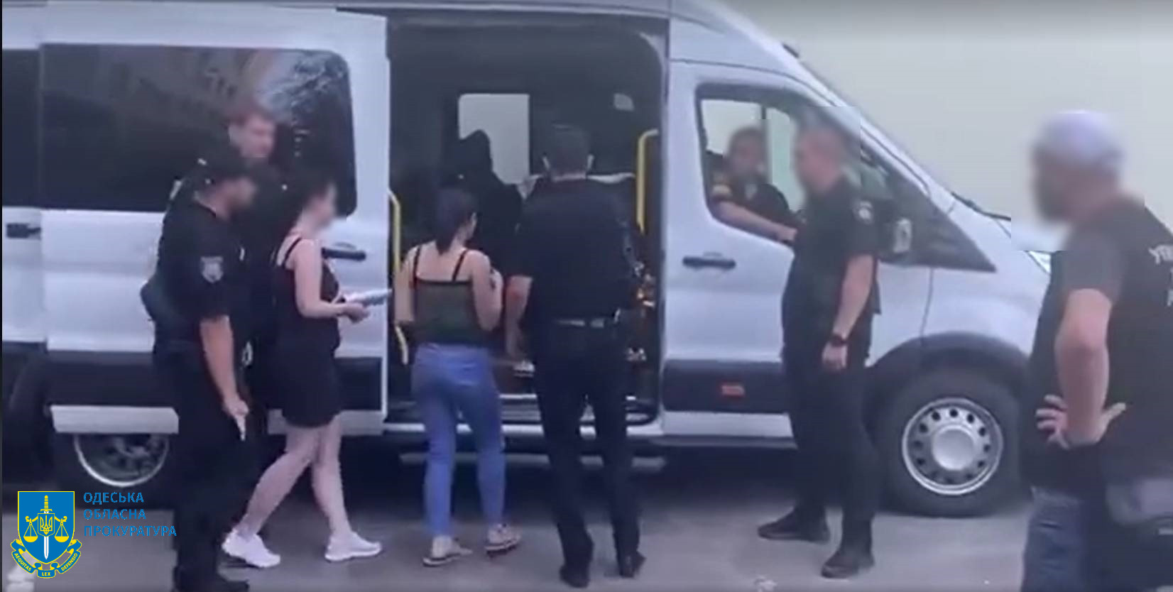 Мошенники из Днепра собирали с бизнесменов “помощь для армии” от имени областных властей