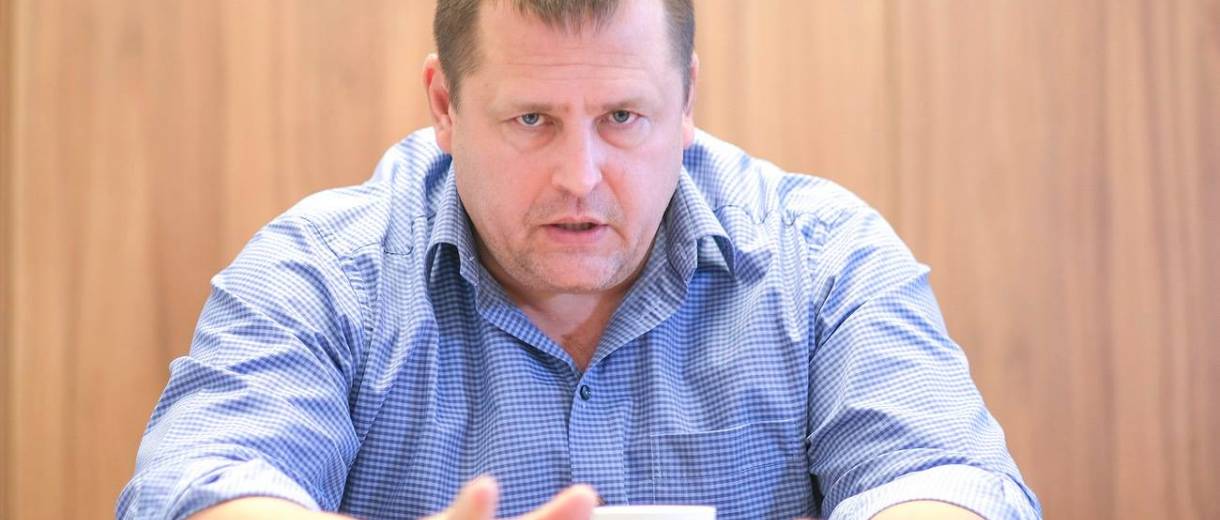 «Будем бить по рукам»: мэр Днепра аннулирует финансирование закупок инспекции по контролю за парковкой по завышенным ценам