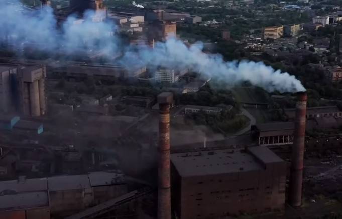 Под Днепром двое рабочих надышались азота