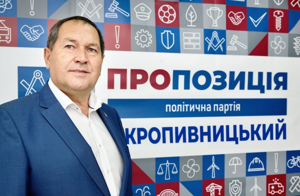 Люди должны получить право через референдумы решать определенные вопросы на местах – А. Райкович