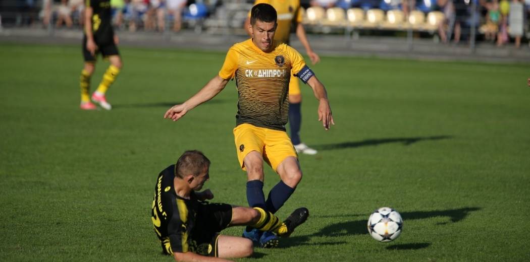 СК «Днепр-1» сыграет второй матч на турецком сборе: где посмотреть