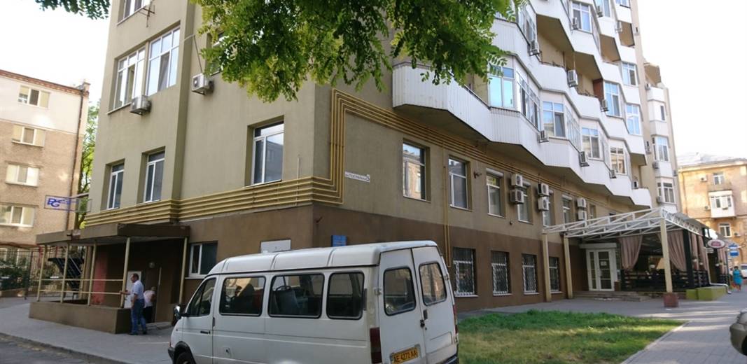 В Днепре могут переименовать улицу Театральную