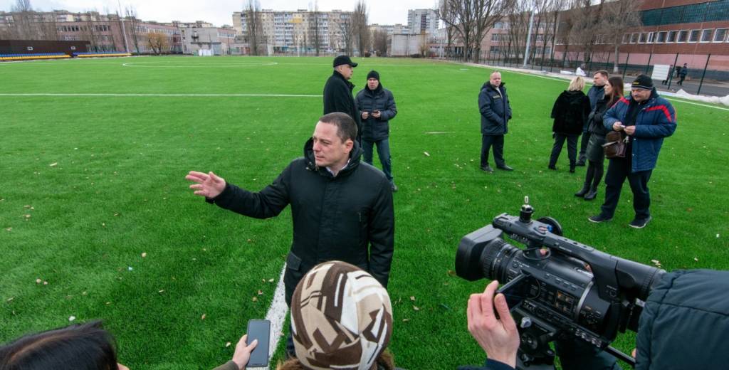 В апреле на левобережье Каменского откроют новый спортивный комплекс