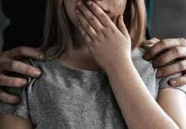 В Днепре педагог насиловал 12-летнюю ученицу и снимал видео