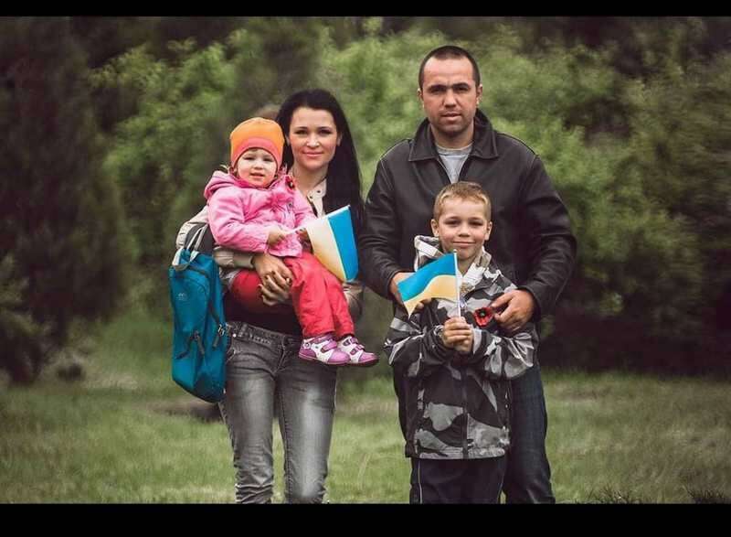 Загиблий під Харковом боець з Нікополя Сергій Сова, фото руки якого облетіло світ, став Героєм України