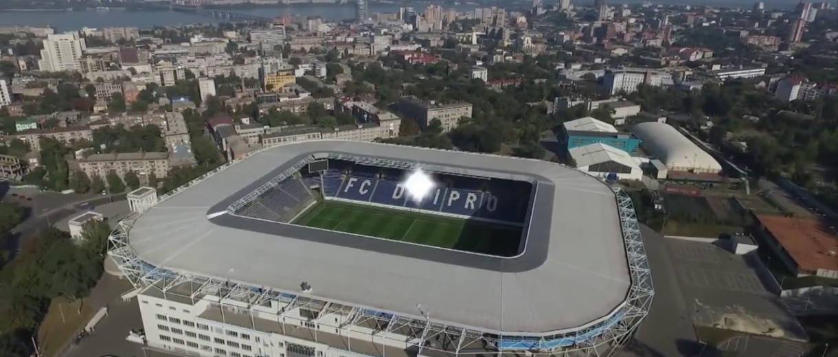 Территорию Днепр-Арены украсит торгово-офисный комплекс