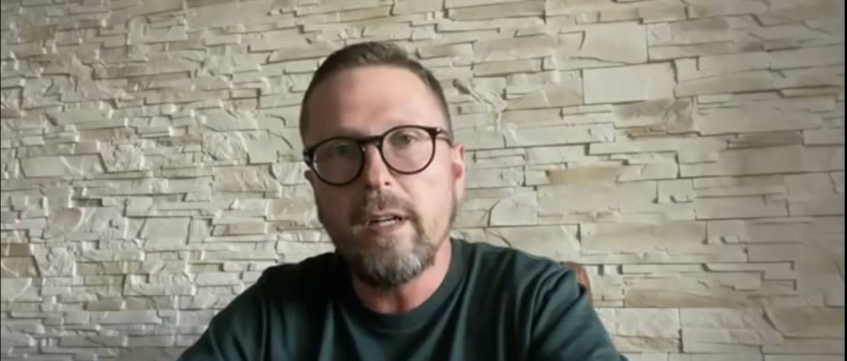 Офис президента Владимира Зеленского заказал убийство известного блогера и журналиста