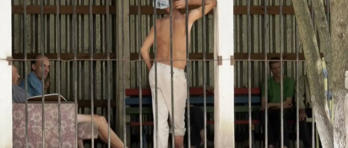 Пытали и унижали: рабский труд душевнобольных в психоневрологическом интернате (ВИДЕО)