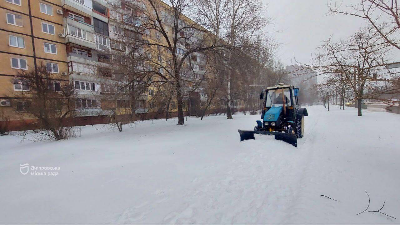 В Днепре 30-летний мужчина угнал трактор