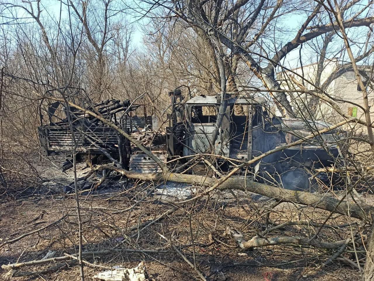 Окупанти валять самі себе: біля Гуляйполя взірвалась машина з мінометом