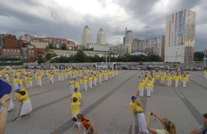 В Днепре установили всеукраинский танцевальный рекорд: фото