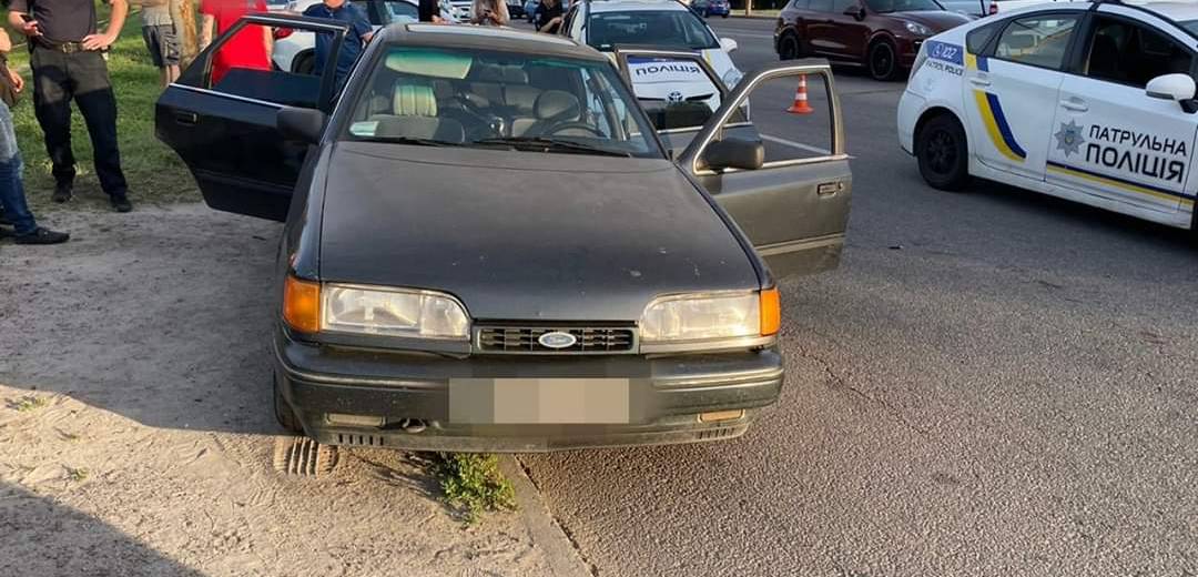 У Дніпрі підозрюваний вбив поліцейського, який його затримав