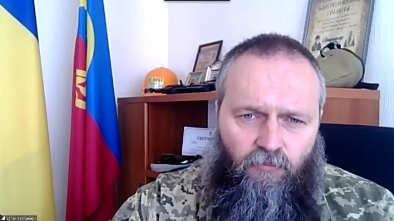 Решение СНБО: под санкции попали даже самолеты