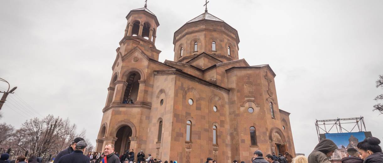 В Днепре открыли армянскую  церковь – одну из крупнейших в Восточной Европе: фото