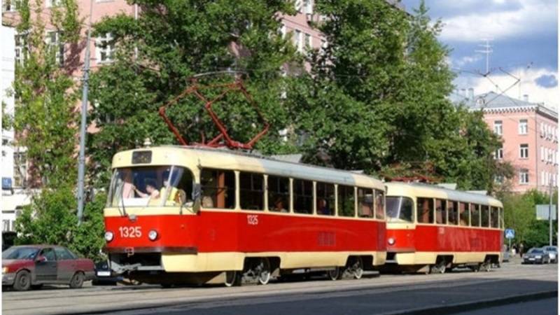 У Дніпрі сьогодні трамваї змінять маршрут. Подробиці