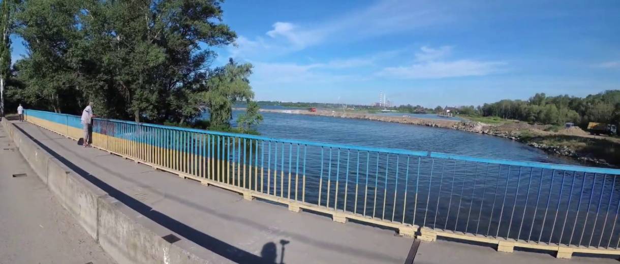 Завтра днепрян приглашают на субботник на Косе гребного канала