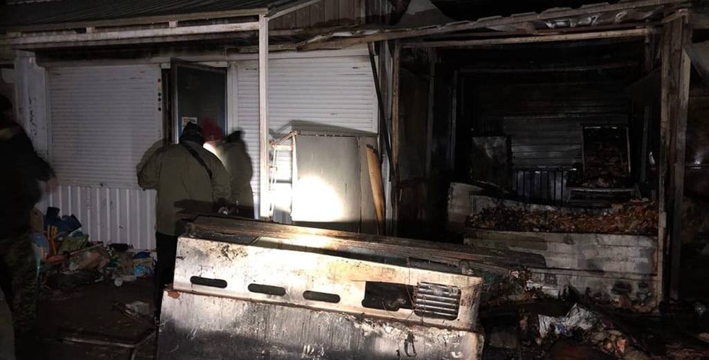 В Днепре ночью массово горели киоски (ФОТО)