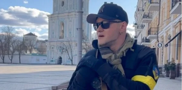 Андрій Хливнюк отримав відзнаку “Гімн українського спротиву” за виконання пісні “Ой у лузі червона калина”