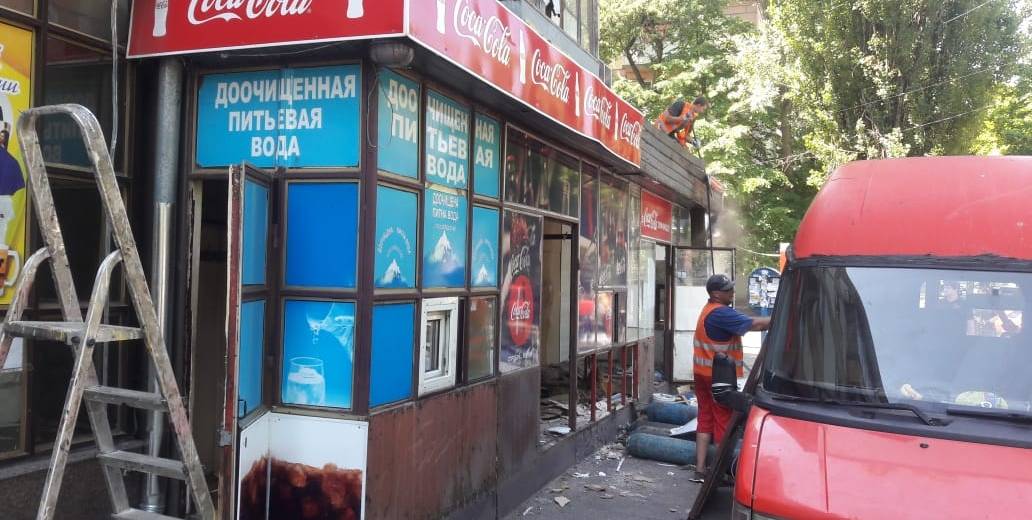 В Днепре на проспекте Гагарина прикрыли продажу алкоголя после 22.00